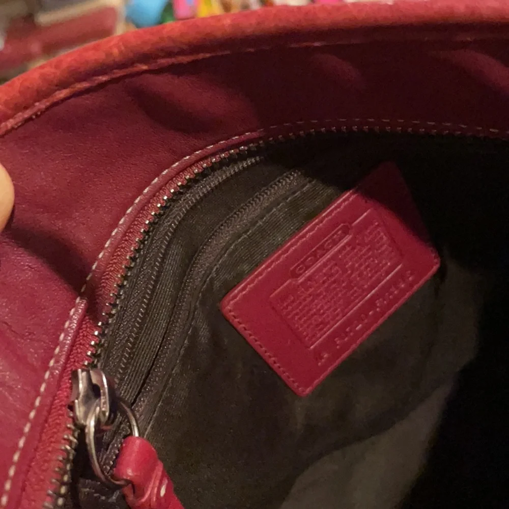 Coach Burgundy Bucket Shoulder Purse Pocketbook Bag Double Handle - Picture 13 of 15